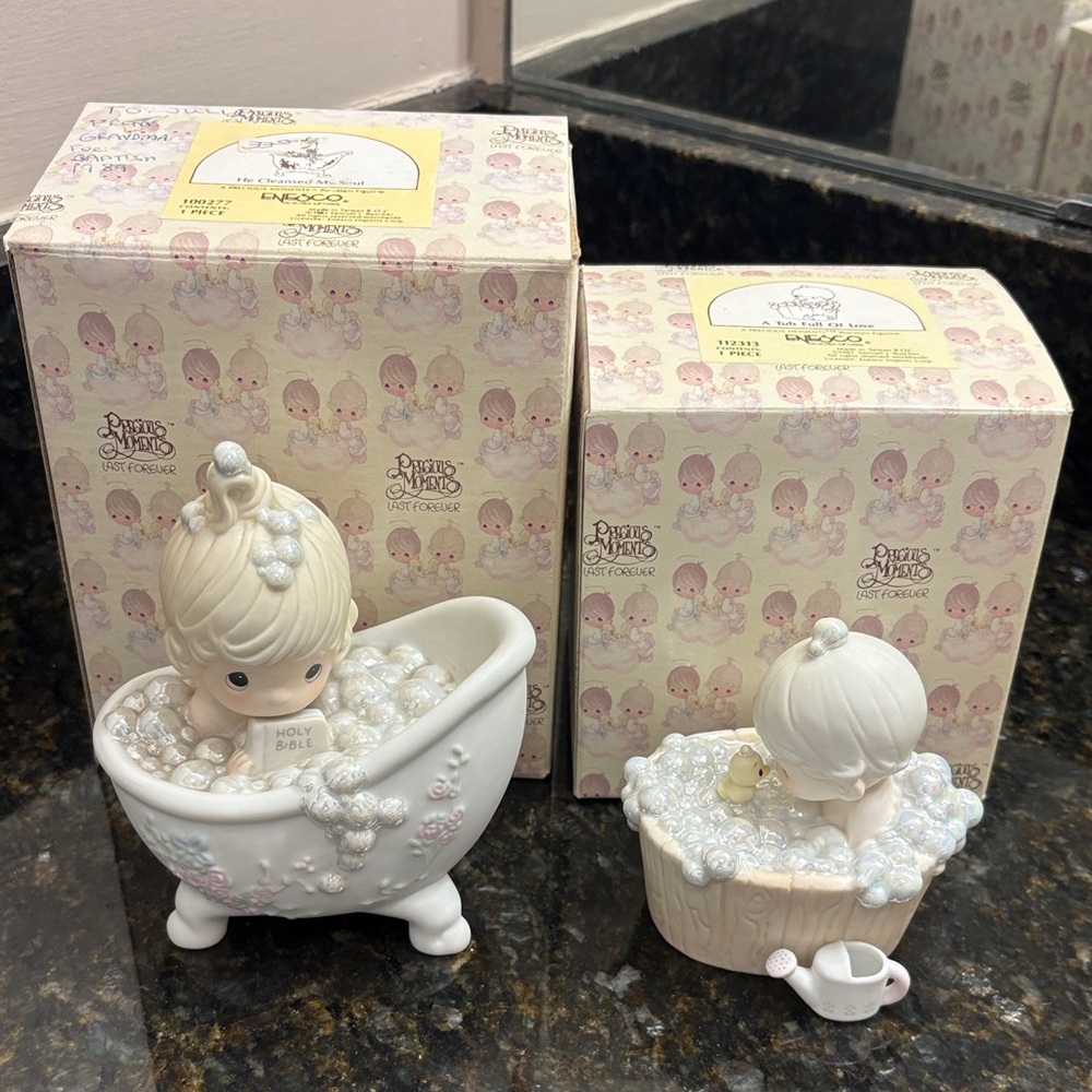 Precious moments a tub full of love he cleansed my soul bath bubbles figurine - Picture 4 of 13
